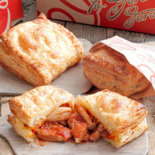 チキントマト煮込みパイ