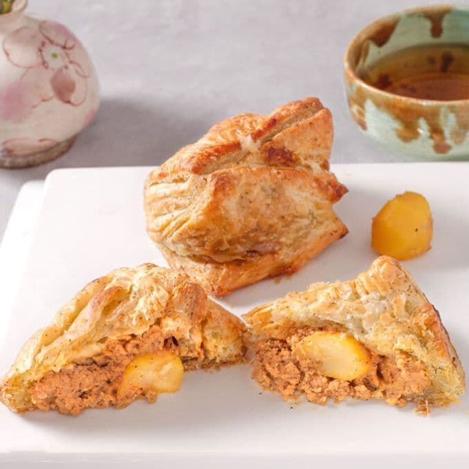 ほうじ茶パイ生地のほうじ茶カスタードクリームパイ